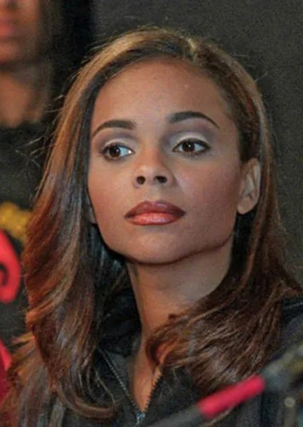 Lark Voorhies photo