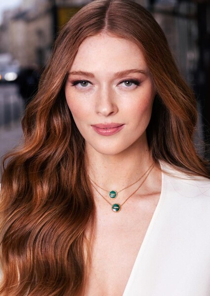 Larsen Thompson photo