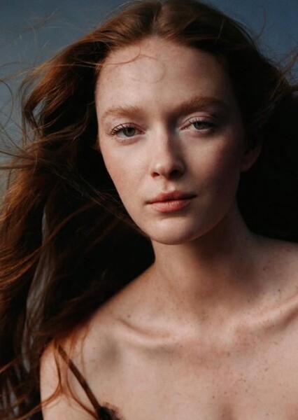 Larsen Thompson photo