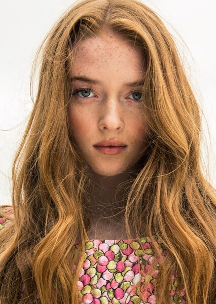 Larsen Thompson photo