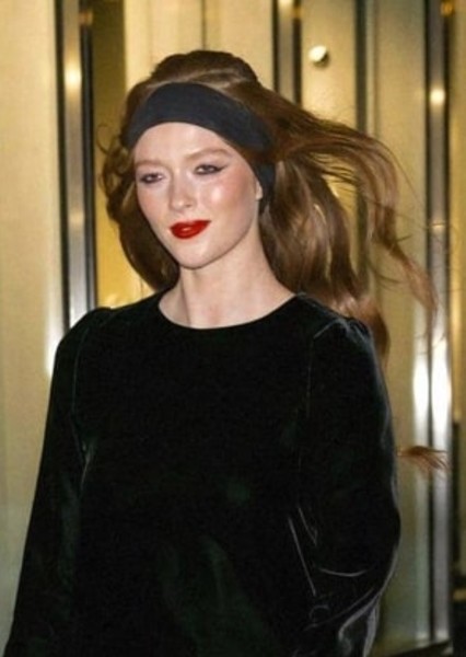 Larsen Thompson photo