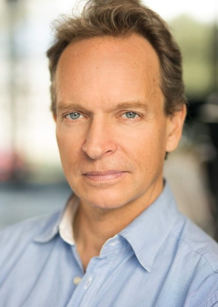 Latham Gaines photo
