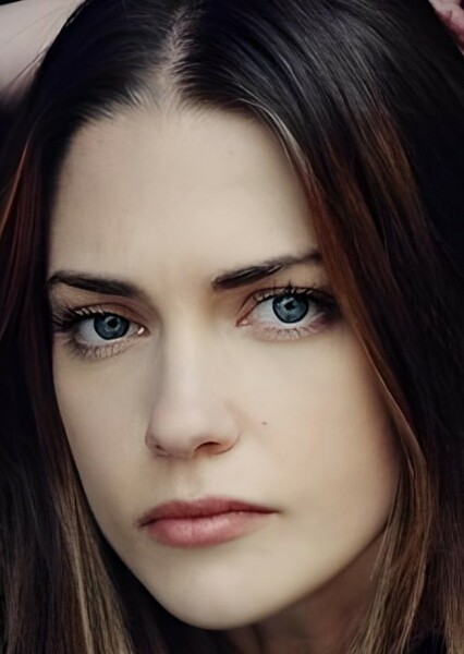 Laura Berlin photo