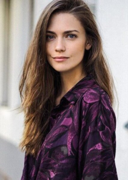 Laura Berlin photo