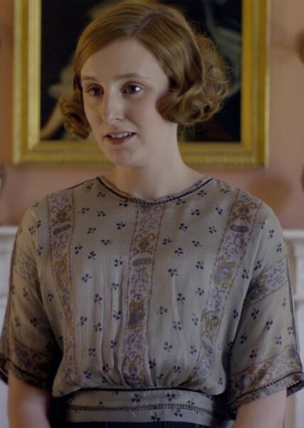 Laura Carmichael photo