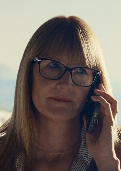 Laura Dern photo