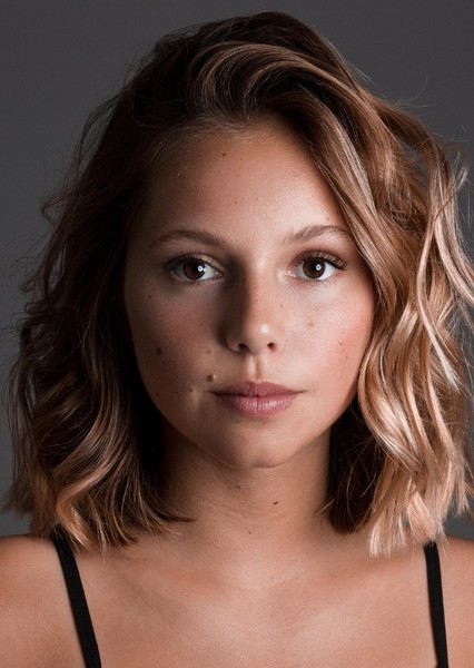 Laura Dutra photo