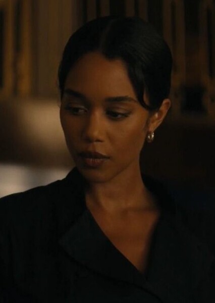 Laura Harrier photo