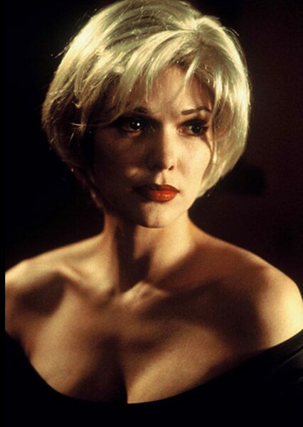 Laura Harring photo
