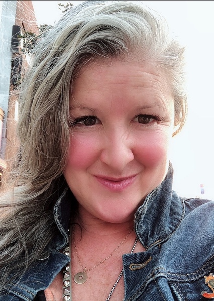 Laura Jean Shannon photo