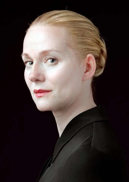 Laura Linney photo