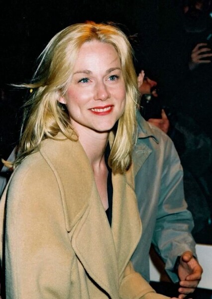 Laura Linney photo
