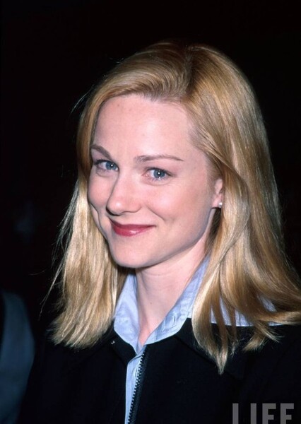 Laura Linney