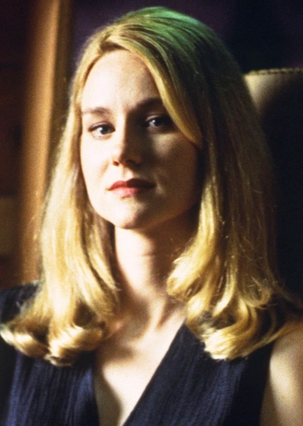 Laura Linney photo