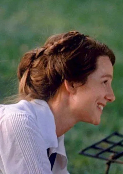 Laura Linney