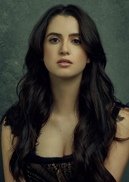 Laura Marano photo