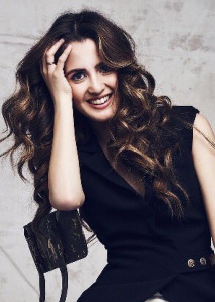 Laura Marano photo