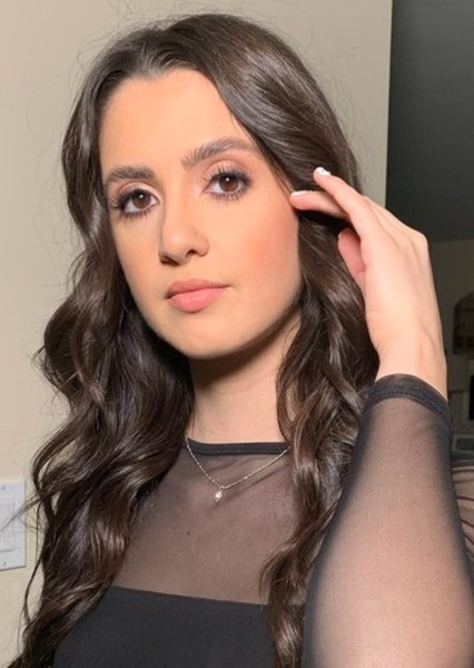 Laura Marano photo