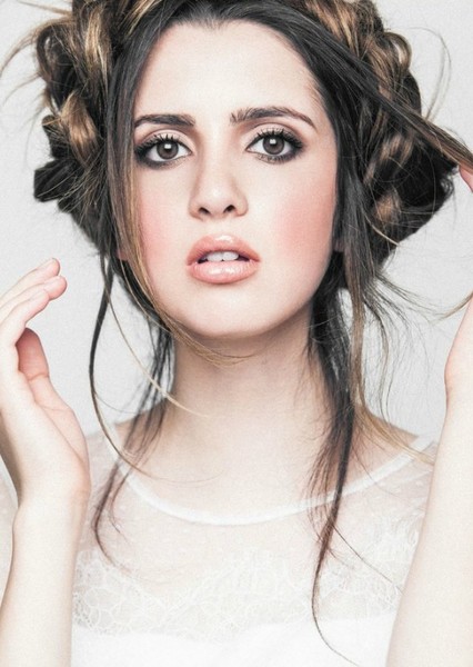 Laura Marano photo