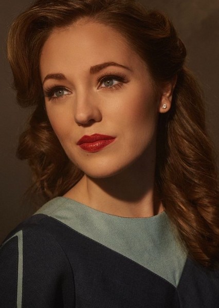 Laura Osnes photo