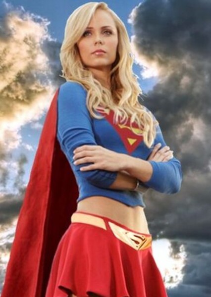 Laura Vandervoort photo