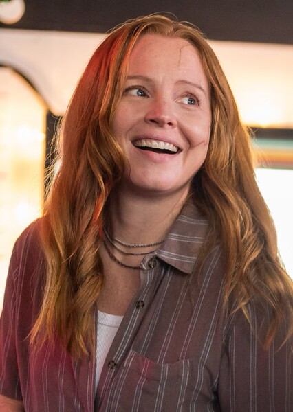 Lauren Ambrose