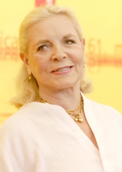 Lauren Bacall photo