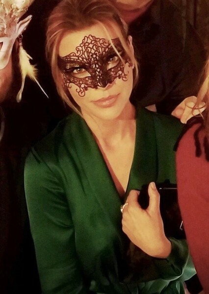 Lauren German photo