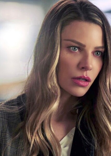 Lauren German photo