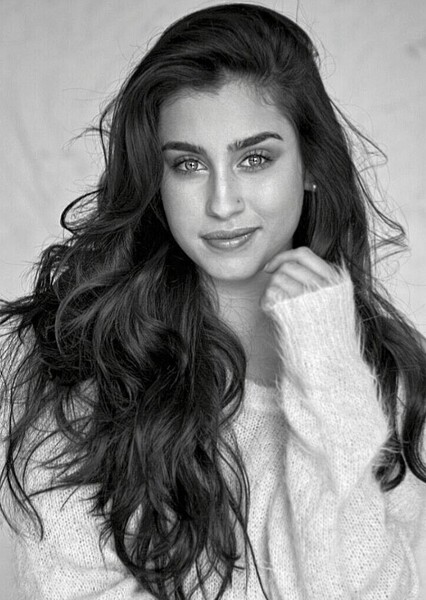 Lauren Jauregui photo