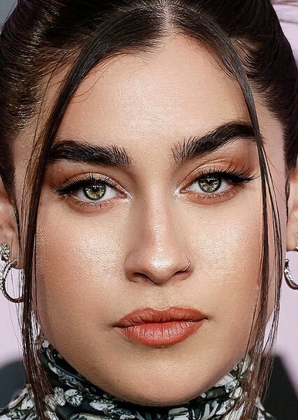 Lauren Jauregui photo