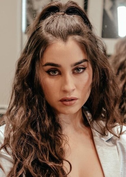 Lauren Jauregui photo