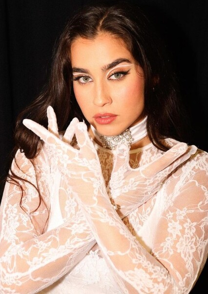 Lauren Jauregui photo