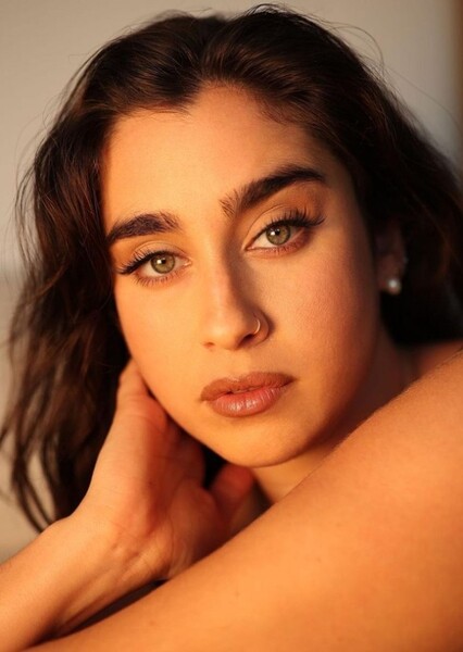 Lauren Jauregui photo