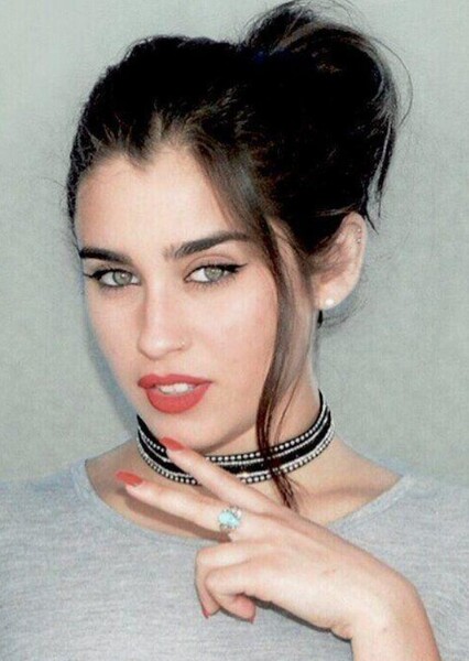 Lauren Jauregui photo
