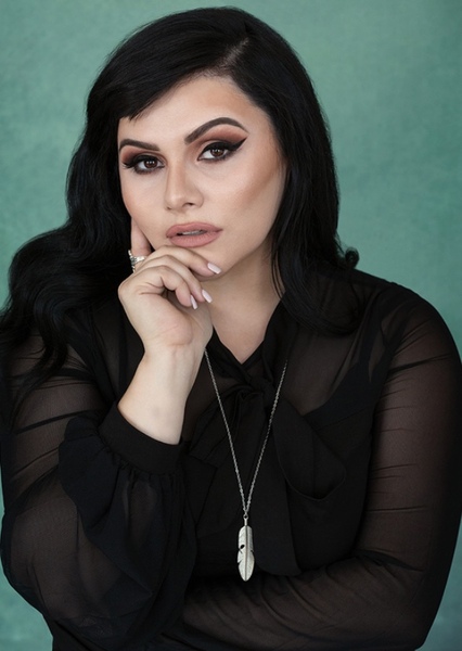 Lauren Landa photo
