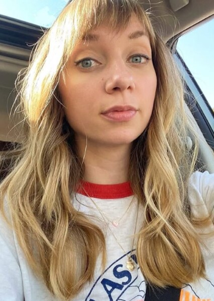Lauren Lapkus photo