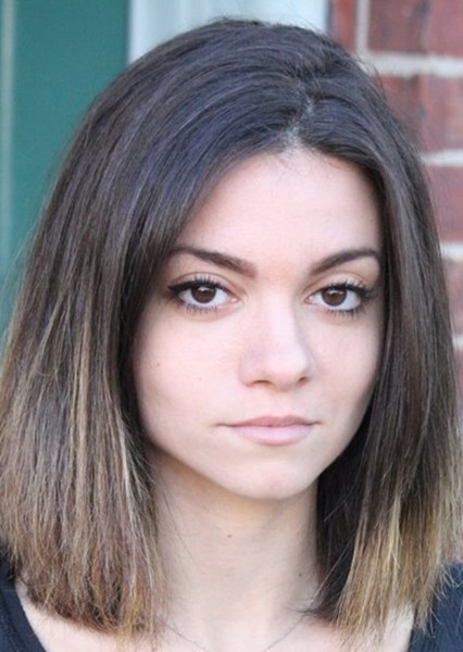 Lauren LaVera photo