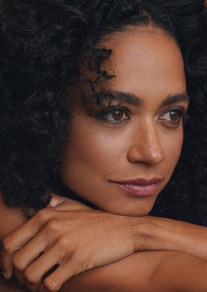 Lauren Ridloff photo