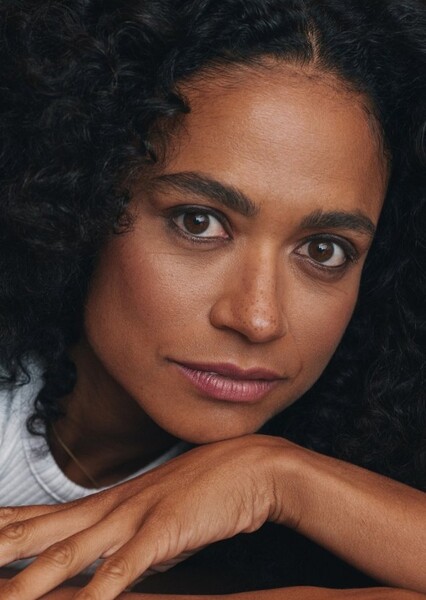 Lauren Ridloff photo