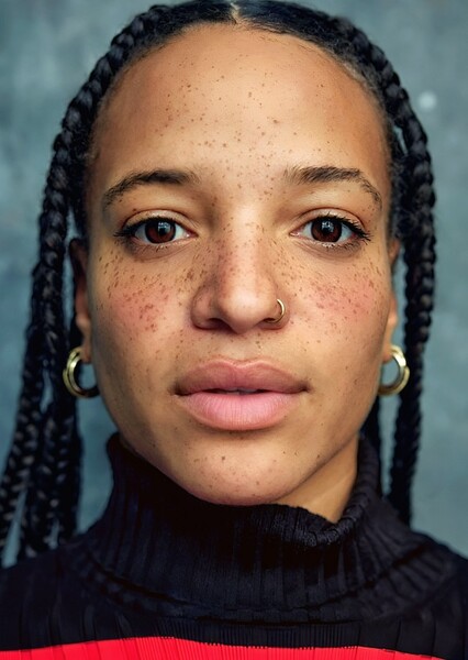 Laya Lewis photo