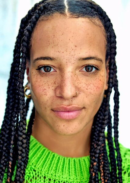 Laya Lewis photo