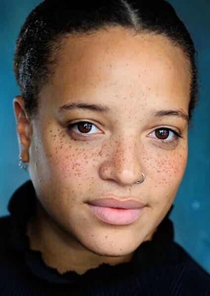 Laya Lewis photo