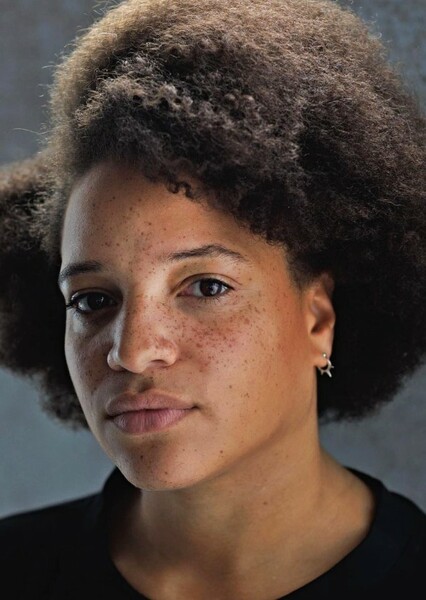 Laya Lewis photo