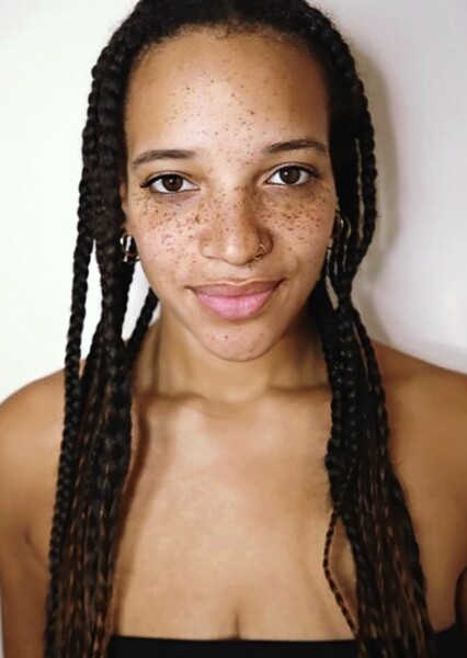 Laya Lewis photo