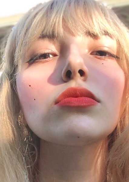 Layla Vladi photo