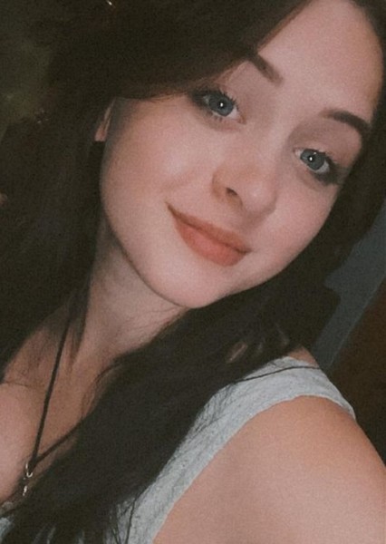 Leah Nicole photo