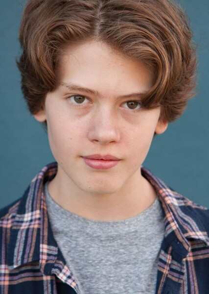 Leander Lewis photo