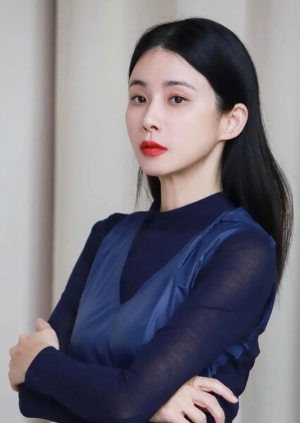 Lee Bo Young photo