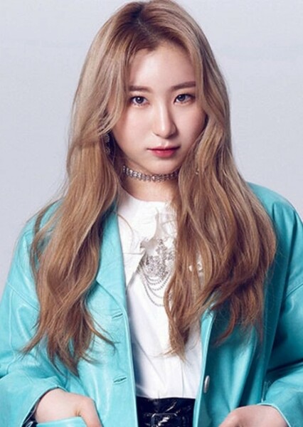 Lee Chae-yeon photo